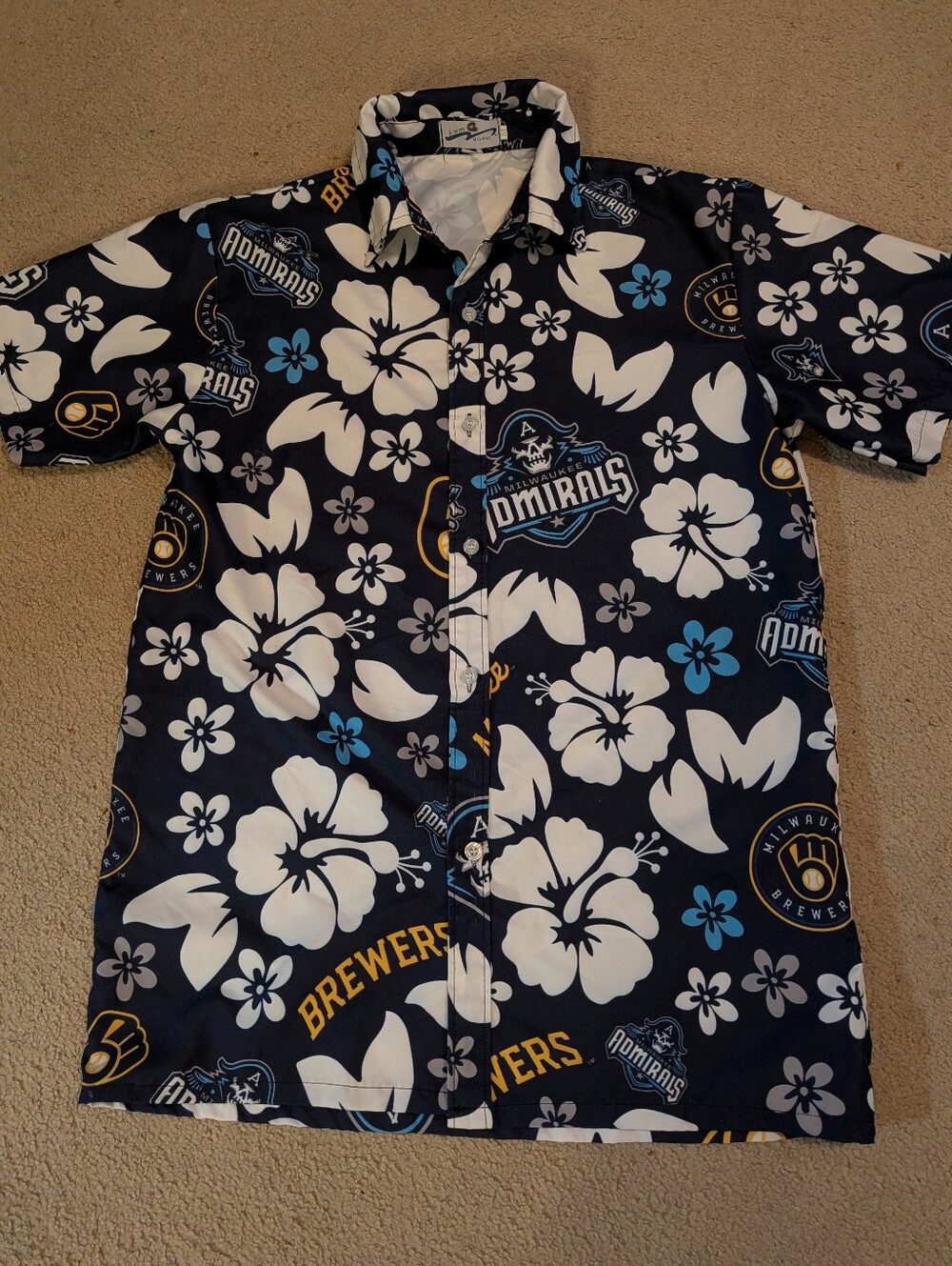 Milwaukee Admirals/ Milwaukee Brewers Navy Floral Short Sleeve Button-Up Shirt M